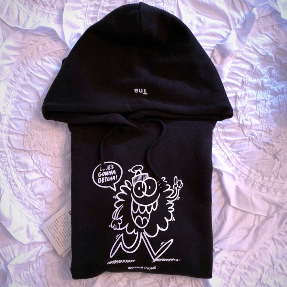 Aritzia Black Graphic Hoodie - Picture 3 of 7